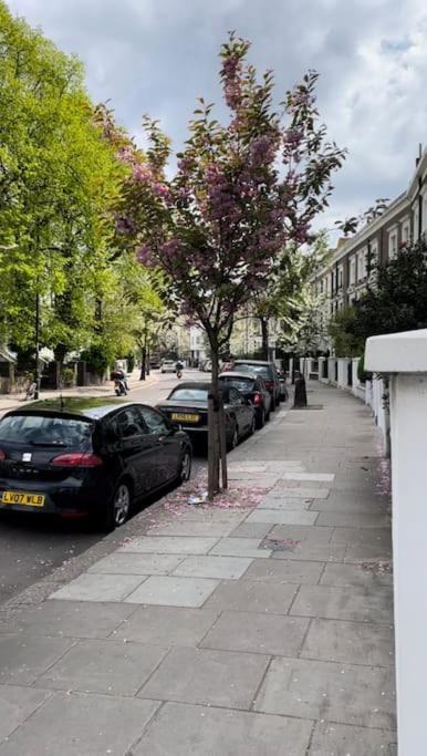 לונדון Stylish 3-Bedroom Flat In Kensington מראה חיצוני תמונה