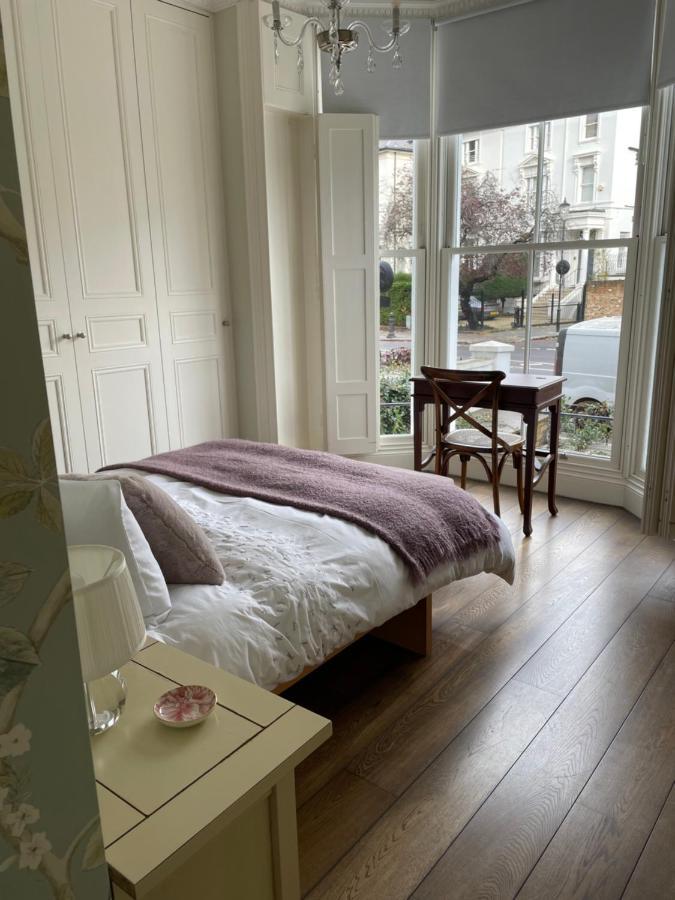 לונדון Stylish 3-Bedroom Flat In Kensington מראה חיצוני תמונה